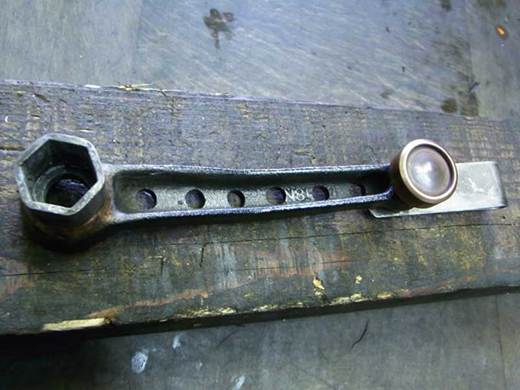 plug-wrench-2.jpg